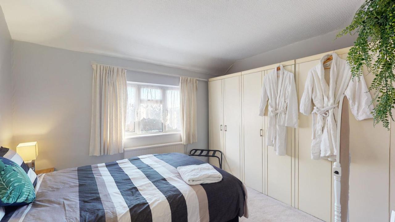 Orchards In Orpington Villa Екстериор снимка