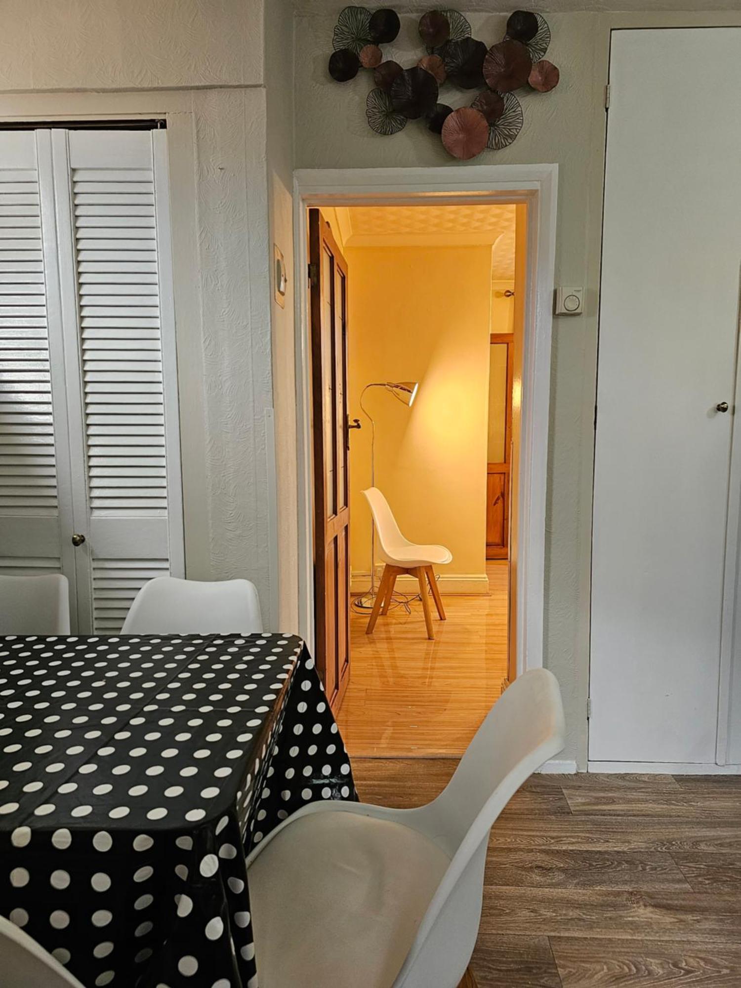Orchards In Orpington Villa Екстериор снимка